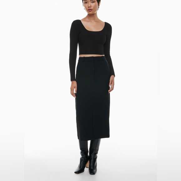 Aritzia Babaton | Sculpt Knit Squareneck Cropped Longsleeve | Black | S - Picture 4 of 11